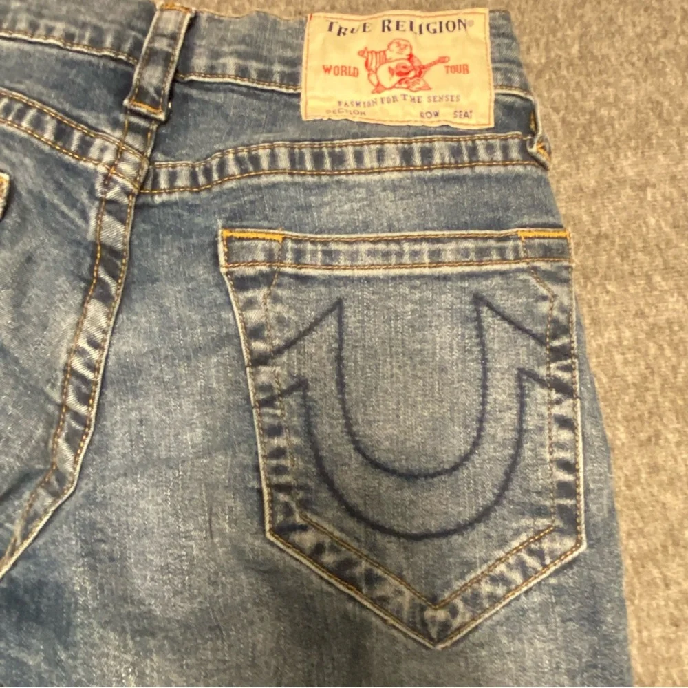 True Religion Jeans Mens Size 29 Geno Relaxed Slim Dark Wash‎ Preppy